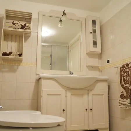 Eden De Martino 모노폴리