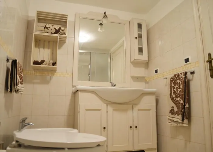 Eden De Martino מונופולי